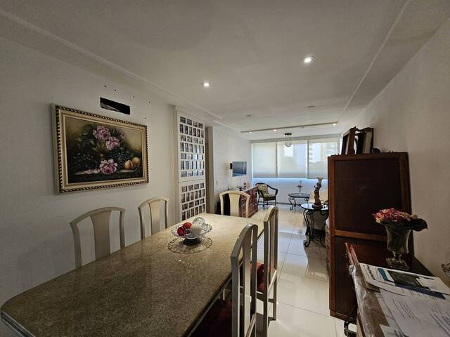 #141 - Apartamento para Venda em Vila Velha - ES - 1