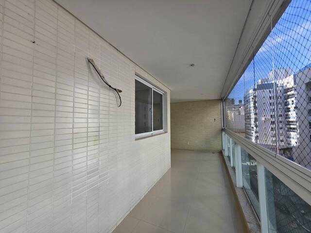 #167 - Apartamento para Venda em Vila Velha - ES