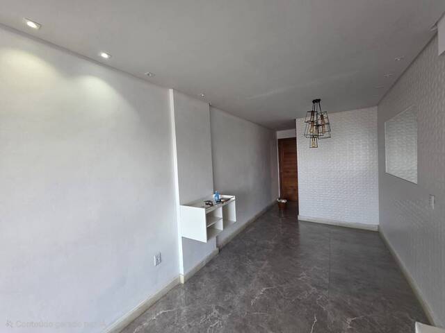 Apartamento para Locação em Vila Velha - 2